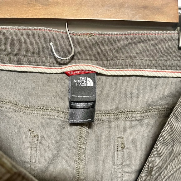 The North Face Womens Corduroy Mini Skirt Brown Pockets Slit Stretch Size 14 - Picture 3 of 4